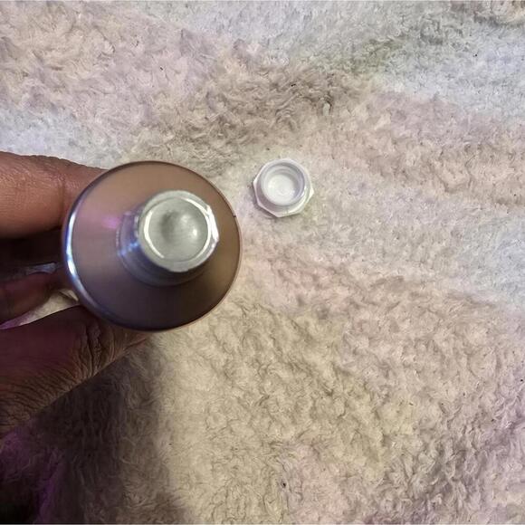 Ever Lavish Restorative Hand & Nail Cream - Picture 3 of 3